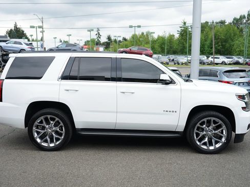 Used 2017 Chevrolet Tahoe LT w/ Max Trailering Package AWD/4WD image 6