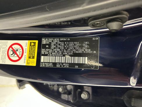 Used 2010 Lexus RX 450h AWD image 32