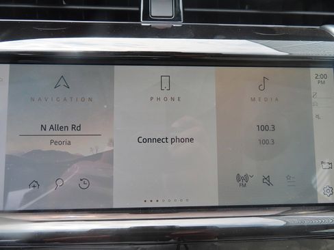 Used 2023 Land Rover Discovery Sport SE image 32