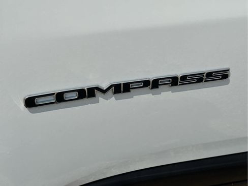 New 2025 Jeep Compass Latitude w/ Convenience Group image 14