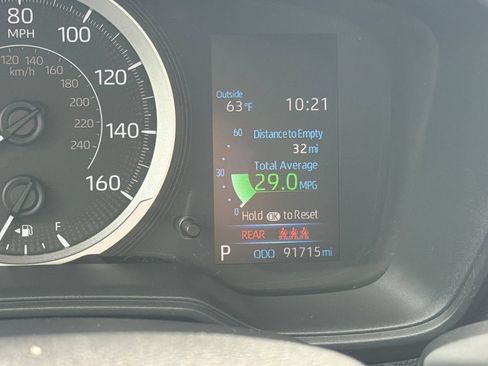 Used 2020 Toyota Corolla LE FWD image 24