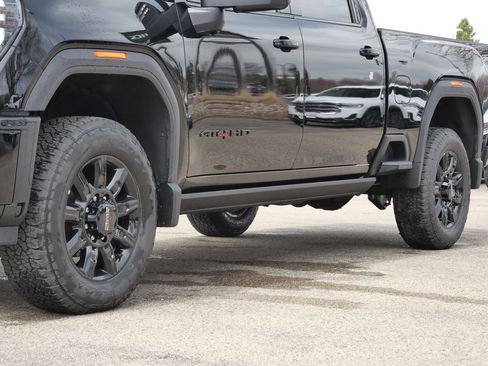New 2026 GMC Sierra 3500 AT4 w/ AT4 Premium Plus Package AWD/4WD image 6
