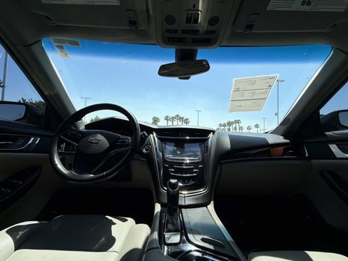 Used 2019 Cadillac CTS Sedan RWD image 17