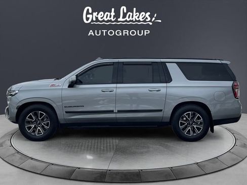 Used 2024 Chevrolet Suburban Z71 w/ Z71 Off-Road Package AWD/4WD image 2