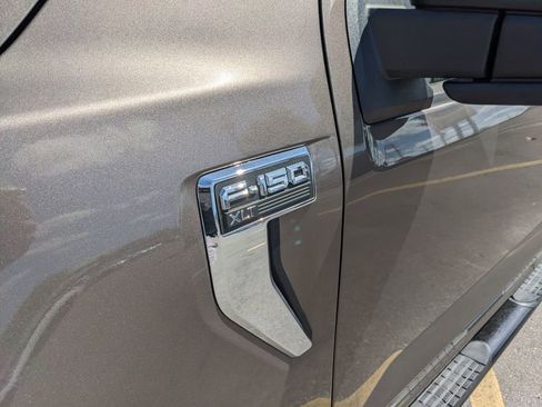 Certified 2022 Ford F150 XLT image 12