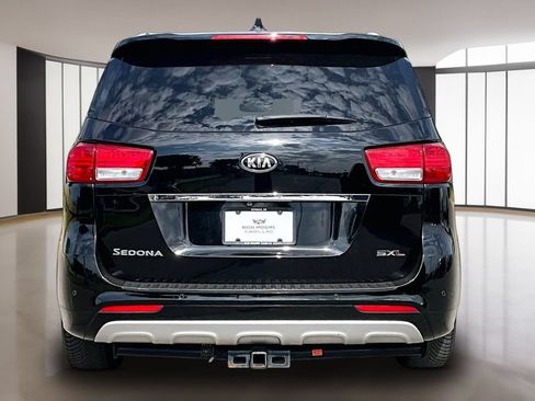 Used 2018 Kia Sedona SX Limited w/ SX Limited Prestige Package FWD image 4