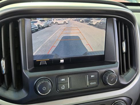 Used 2022 Chevrolet Colorado ZR2 image 23