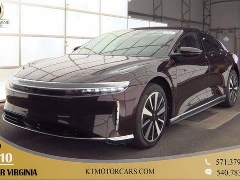 Used 2024 Lucid Air Touring AWD/4WD image 1