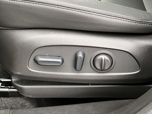 Used 2023 Chevrolet TrailBlazer ACTIV w/ Sun and Liftgate Package image 10