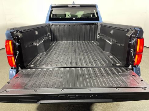 New 2026 Toyota Tacoma SR5 image 10