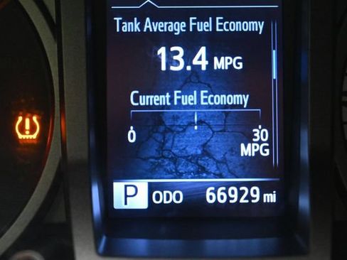 Used 2020 Toyota Tacoma TRD Off-Road AWD/4WD image 4