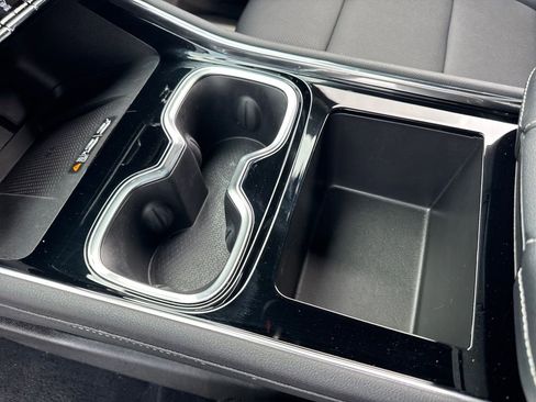 Used 2026 Chevrolet Traverse LT image 16