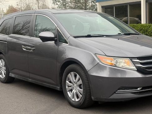 Used 2016 Honda Odyssey EX-L image 3