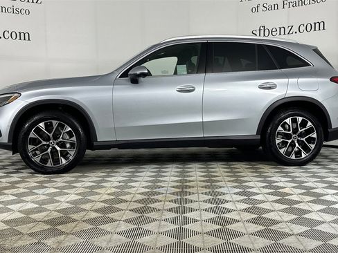 Used 2026 Mercedes-Benz GLC 350e 4MATIC image 7