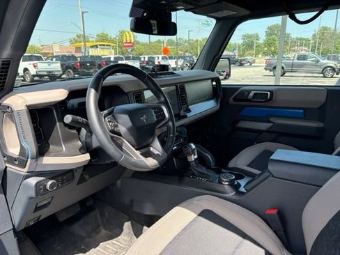 Used 2021 Ford Bronco Wildtrak AWD/4WD image 15