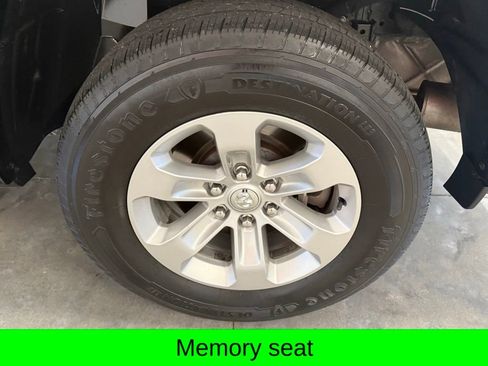 Used 2019 RAM 1500 Laramie image 5