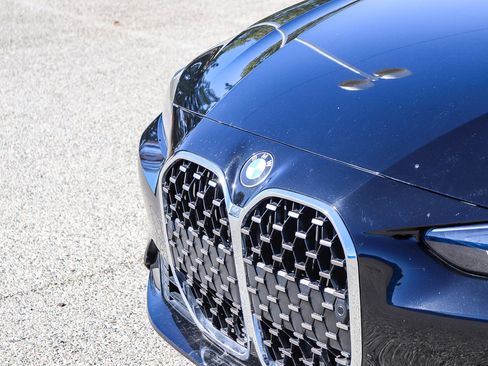 Used 2022 BMW 430i Coupe w/ Convenience Package image 6