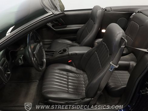 Used 2002 Chevrolet Camaro Z28 w/ Sport Appearance Pkg RWD image 35