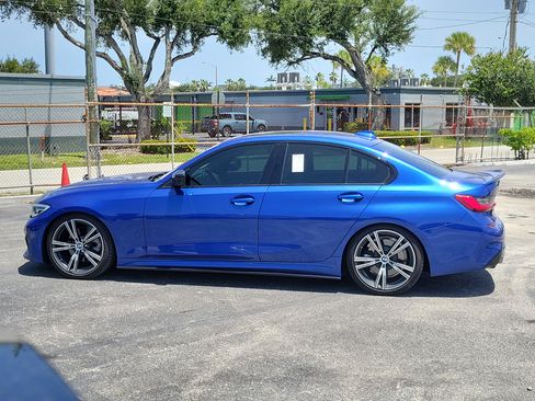 Used 2020 BMW 330i Sedan w/ M Sport Package RWD image 6