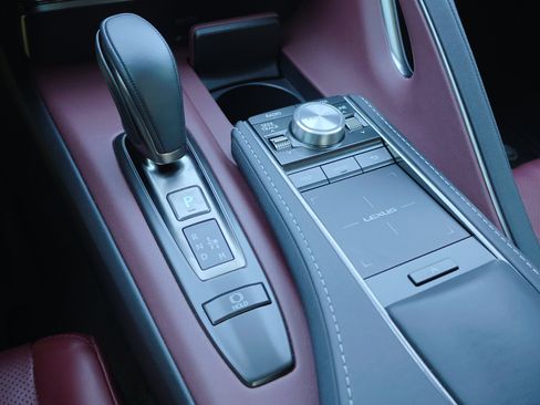 Used 2018 Lexus LC 500 Coupe image 28