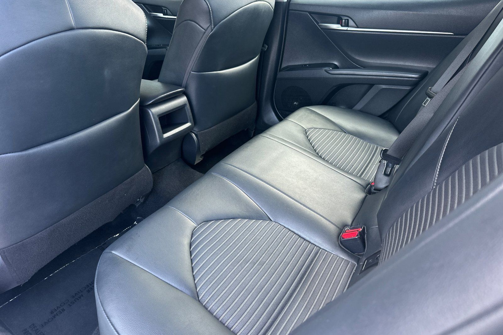 Certified 2019 Toyota Camry SE FWD image 11