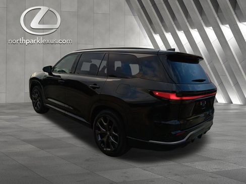 Certified 2026 Lexus TX 500h AWD w/ Technology Package image 2