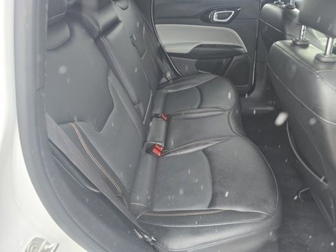 Used 2023 Jeep Compass Limited image 28