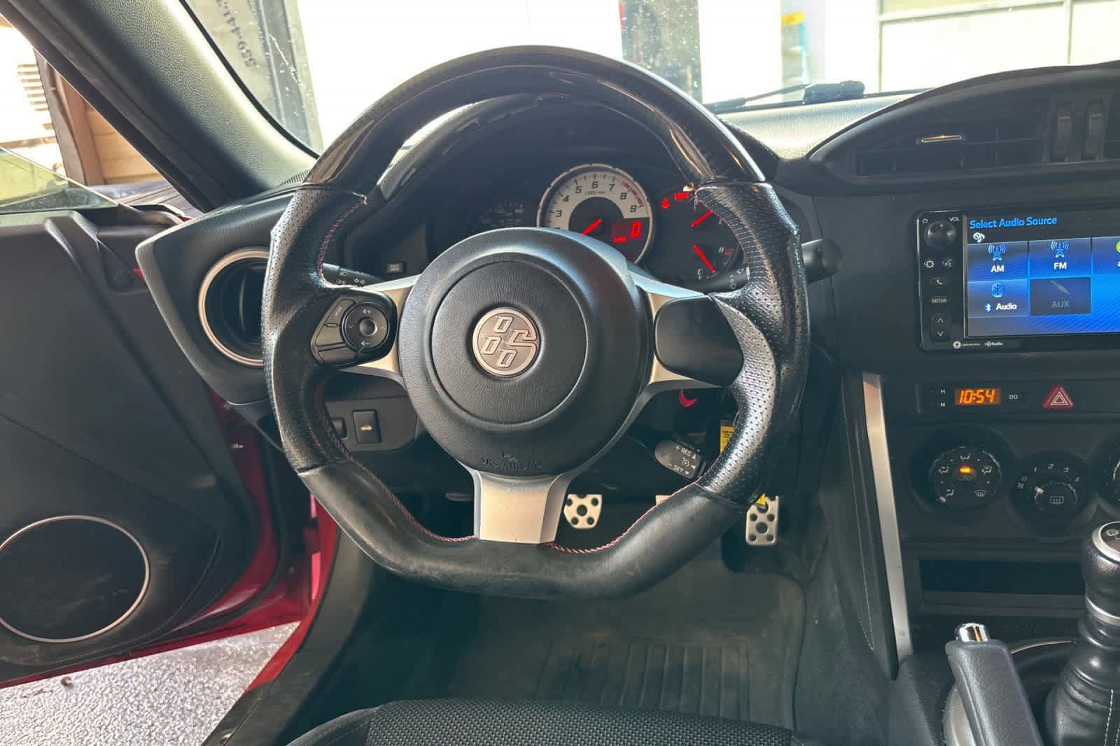 Used 2017 Toyota 86 RWD image 16