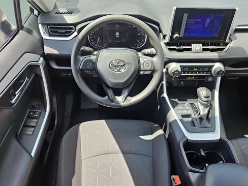 Certified 2025 Toyota RAV4 XLE FWD image 11