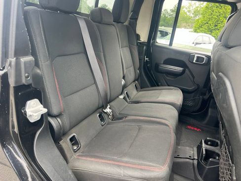Used 2020 Jeep Gladiator Rubicon AWD/4WD image 33