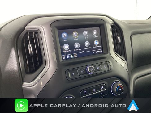 Used 2019 Chevrolet Silverado 1500 Custom w/ Custom Convenience Package image 2