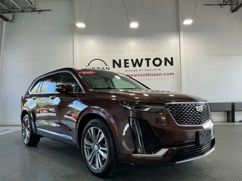 Used 2022 Cadillac XT6 Premium Luxury AWD/4WD image 37