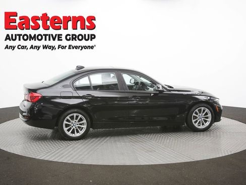 Used 2017 BMW 320i xDrive Sedan AWD/4WD image 45
