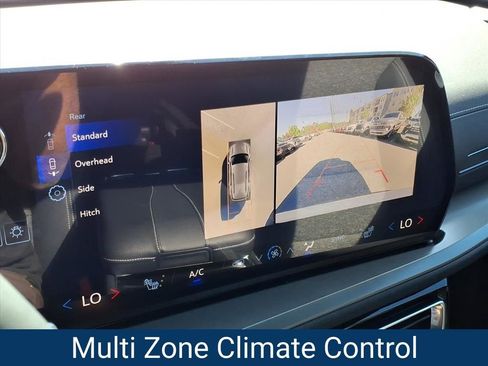 New 2026 Chevrolet Traverse LT w/ Driver Confidence Package image 9