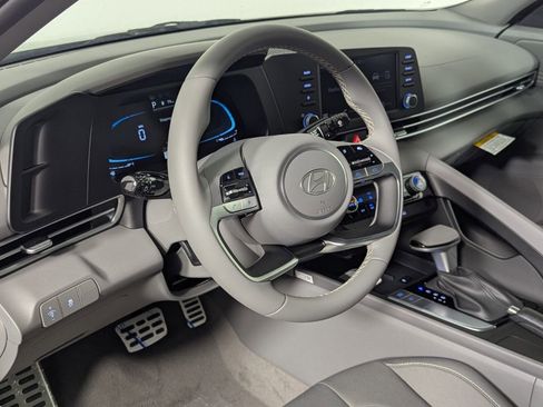 New 2026 Hyundai Elantra Sport image 11