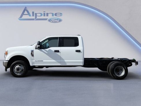 Used 2022 Ford F350 XLT image 2