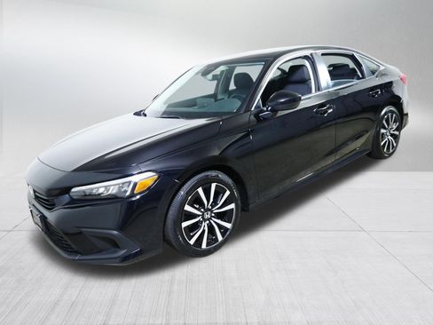 Used 2024 Honda Civic EX image 3