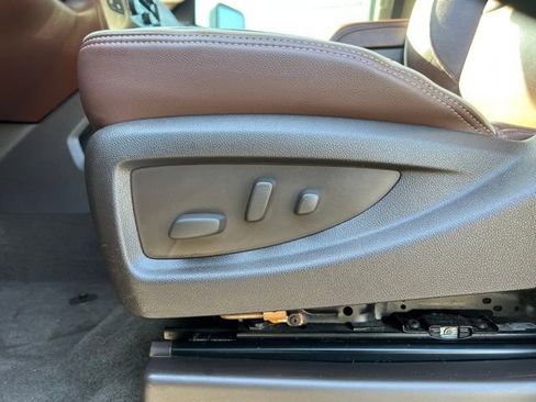 Used 2015 Chevrolet Silverado 2500 High Country w/ Duramax Plus Package image 18