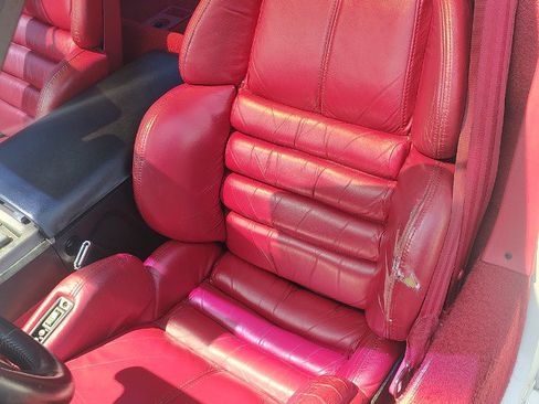 Used 1990 Chevrolet Corvette Coupe RWD image 22