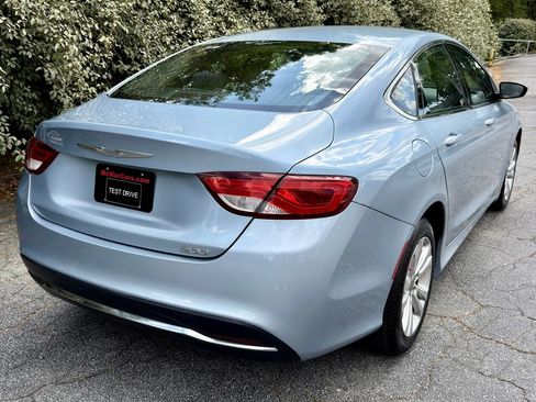 Used 2015 Chrysler 200 Limited image 3
