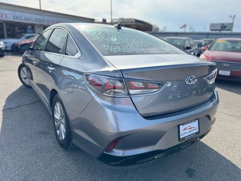 Used 2018 Hyundai Sonata SE image 5