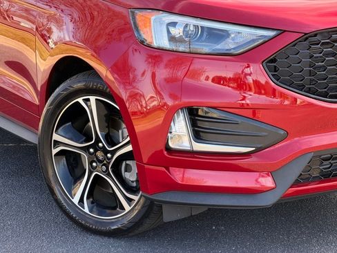 Certified 2022 Ford Edge ST image 20