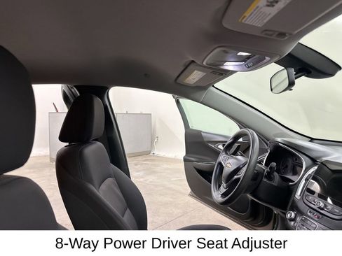 Used 2020 Chevrolet Malibu LT image 21