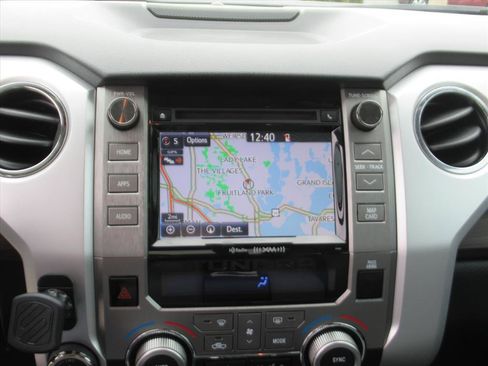 Used 2019 Toyota Tundra Limited image 29