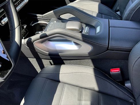 New 2025 Mercedes-Benz GLE 580 4MATIC image 8