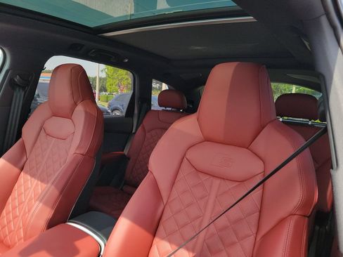 New 2026 Audi SQ7 Premium Plus AWD/4WD image 15
