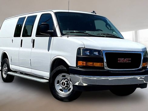 Used 2024 GMC Savana 2500 w/ Driver Convenience Package RWD image 1