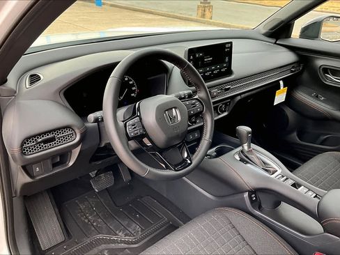 New 2026 Honda HR-V Sport image 8