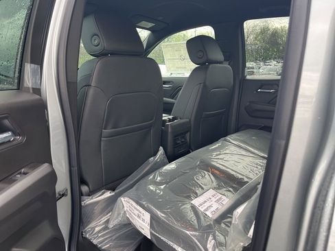 New 2026 Chevrolet Colorado LT image 8