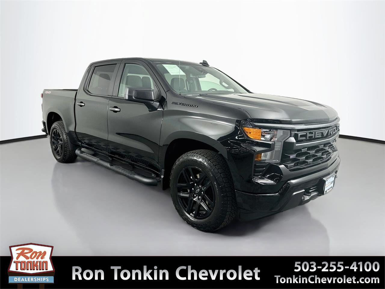 Used 2024 Chevrolet Silverado 1500 Custom w/ Turbomax Blackout Package AWD/4WD 360° Tour